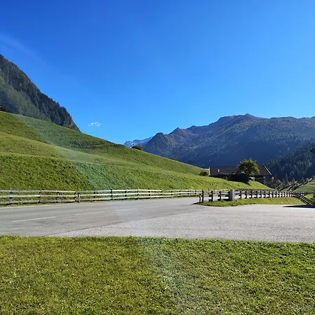 Apartment Schmoelzerhof Vals